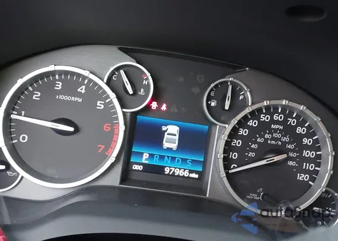 2014 Toyota Tundra Platinum 5.7L V8 z USA, uszkodzony, nr VIN 5TFAW5F15EX363327